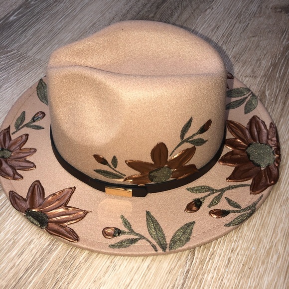 Cassie Gets Creative Accessories - Custom painted floral summer hat